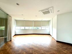 Second Avenue (D10), Detached #563475671